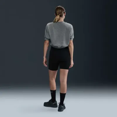 Crop top Nike Sportswear Collection gris chiné pour femme avec logo Nike 1972 brodé coupe courte lifestyle HJ0224-091