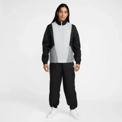 Survêtement Nike Club Woven noir et gris pour homme avec veste zippée légère et pantalon de jogging sportswear HJ1985-010