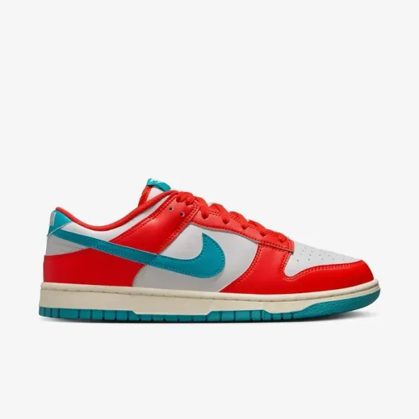 DUNK LOW RETRO