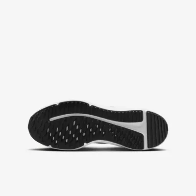 Chaussures de running Nike Cosmic Runner noires pour femme avec amorti confortable et design sportif moderne HM4402-003