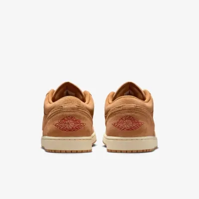 Air Jordan 1 Low SE homme marron camel en daim référence HV4089-200