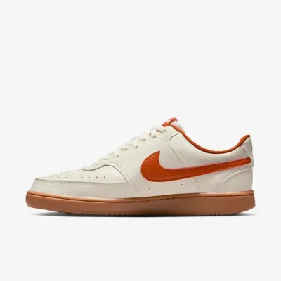 Nike Court Vision Low homme blanc cassé et orange référence HV4506-100