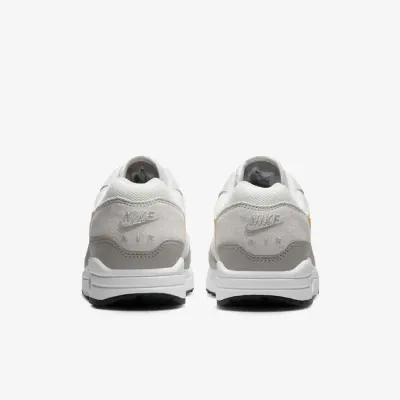 Nike Air Max 1 Essential homme blanc cassé et jaune référence FZ5808-105