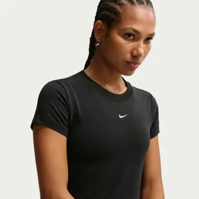 T-shirt Nike Sportswear Chill Knit femme noir référence FV5508-010