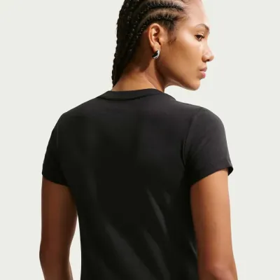 T-shirt Nike Sportswear Chill Knit femme noir référence FV5508-010