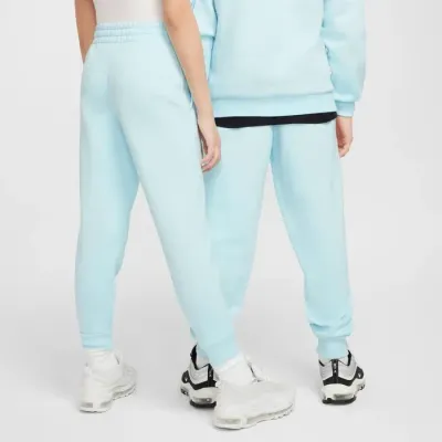 Nike Kylian Mbappé Club Fleece jogger pantalon enfant logo KM Swoosh bleu glace FZ5322-474