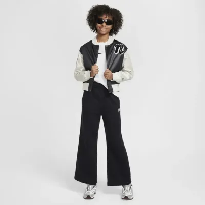 Nike Sportswear veste varsity satin bicolore patch logo N cursif fille noir crème FZ5563-010