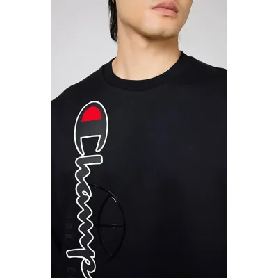 Sweatshirt Champion Modern Basket Crewneck noir homme référence 219799-KK001 style basket et streetwear moderne