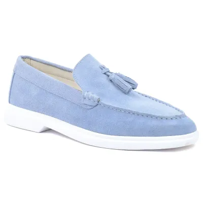Mocassins homme Elito EL-2672-DBLC en daim bleu ciel avec pampilles et semelle blanche élégante