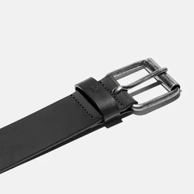 Ceinture Timberland noire en cuir recyclé avec boucle métal finition argent vieilli largeur 40 mm référence TB0A23UE001