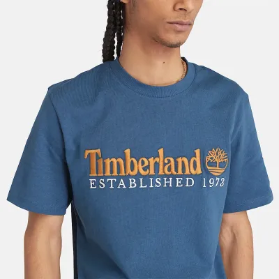 T-shirt Timberland Established 1973 homme bleu Dark Denim en coton biologique avec logo brodé référence TB0A6SE1288