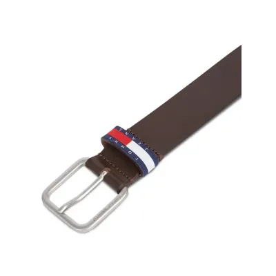 Ceinture homme Tommy Hilfiger Ryan 3.5 marron AM0AM12337-GUE en cuir de vache véritable avec boucle carrée métallique.