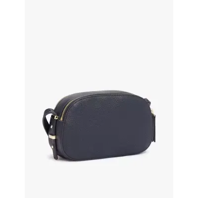 Sac bandoulière femme Tommy Hilfiger Textured Camera Bag Bleu Marine AW0AW16898-DW6 avec finition grainée