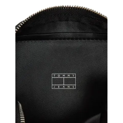 Sac bandoulière femme Tommy Jeans Essential Must Camera Bag Noir AW0AW16964-BDS en similicuir