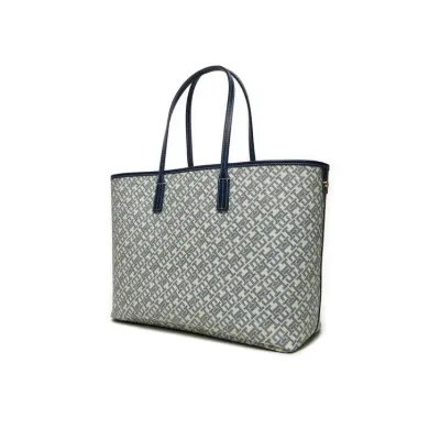 Cabas femme Tommy Hilfiger Monoplay Multi Compartment Tote Bleu AW0AW17379-DW6 en 100 % polyuréthane.