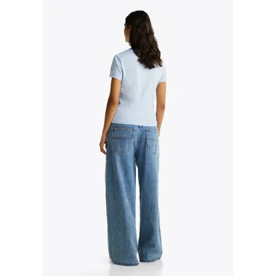 T-shirt Tommy Jeans femme bleu ciel coupe slim en coton avec logo imprimé sur la poitrine - DW0DW19447 C3Q