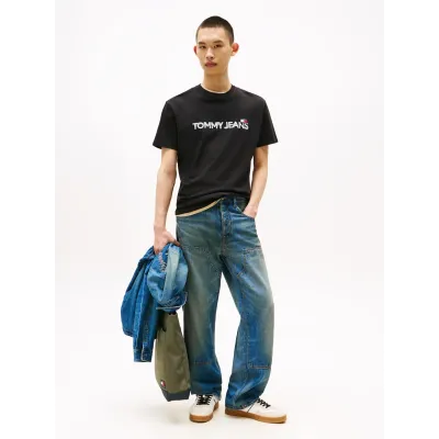 T-shirt Tommy Jeans homme noir en coton coupe regular avec logo Tommy Jeans imprimé sur la poitrine - DM0DM21585 BDS