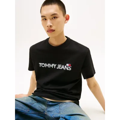 T-shirt Tommy Jeans homme noir en coton coupe regular avec logo Tommy Jeans imprimé sur la poitrine - DM0DM21585 BDS