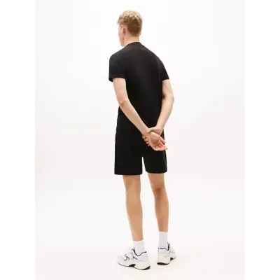 T-shirt Tommy Jeans homme noir en coton coupe regular avec logo Tommy Jeans imprimé sur la poitrine - DM0DM21539 BDS
