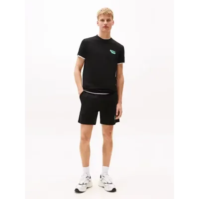 T-shirt Tommy Jeans homme noir en coton coupe regular avec logo Tommy Jeans imprimé sur la poitrine - DM0DM21539 BDS