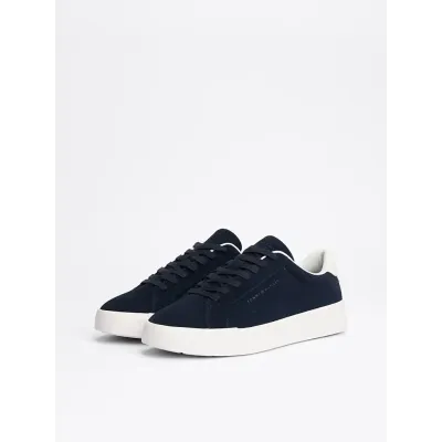 Baskets Tommy Hilfiger Court Better Suede bleu marine pour homme - FM0FM05459-DW5