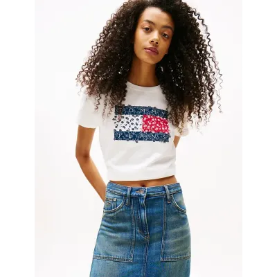 T-shirt Tommy Jeans Regular Floral Flag blanc pour femme - DW0DW20897-YBL