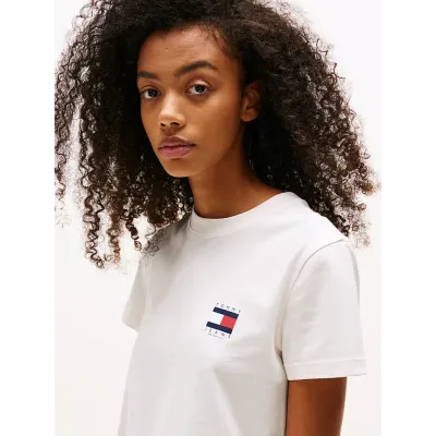 T-shirt Tommy Jeans Back Flag Logo blanc pour femme - DW0DW21423-YBH