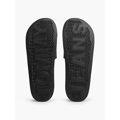 Claquettes Tommy Jeans Essential Pool Slides noires - EM0EM01191-BDS