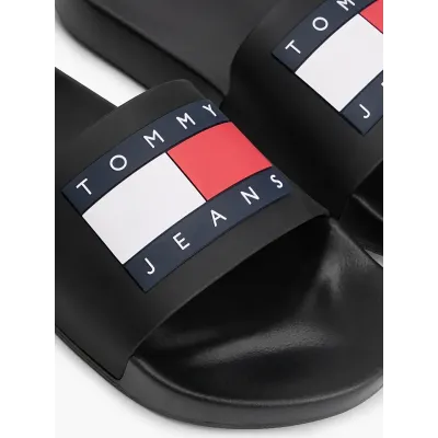 Claquettes Tommy Jeans Essential Pool Slides noires - EM0EM01191-BDS