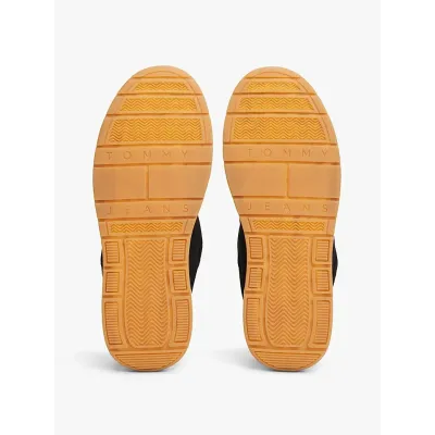 Baskets Tommy Jeans Suede Textured Midsole noires pour homme - EM0EM01503-BDS