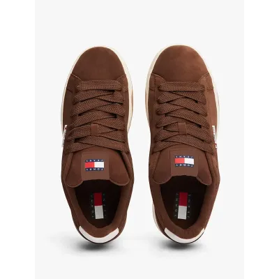 Baskets Tommy Jeans Suede Textured Midsole marron pour homme - EM0EM01503-GTW