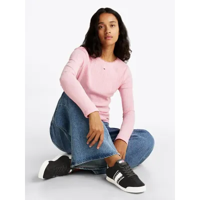 Baskets Tommy Jeans Low Profile Runner noires pour femme - EN0EN02706-BDS
