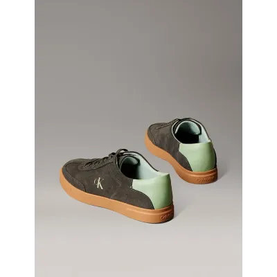 Baskets Calvin Klein Suede Signature Logo kaki pour femme - HW0HW02683-09S