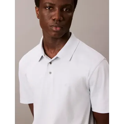 Polo Calvin Klein Supima à manches courtes blanc avec logo brodé sur la poitrine pour homme - LV04LB276G-CIQ