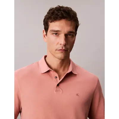 Polo Calvin Klein Supima rose à manches courtes avec logo brodé sur la poitrine, référence LV04LB276G-GNQ