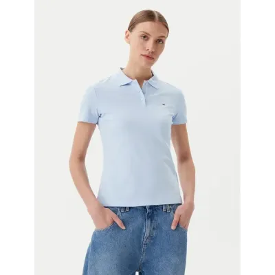 Polo femme Tommy Jeans Slim Essential Polo Bleu DW0DW20160-C3Q en 97 % coton et 3 % élasthanne avec coupe Slim Fit.