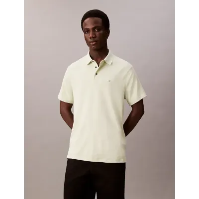 Polo Calvin Klein Supima écru à manches courtes avec logo brodé sur la poitrine, référence LV04LB276G-PWM