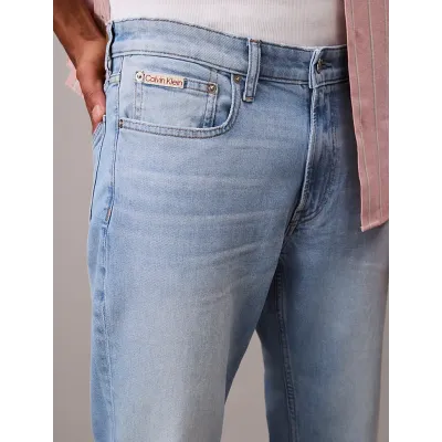 Jean Calvin Klein Slim Light Weight Zander bleu clair pour homme, référence LV04RC757G-0PZ