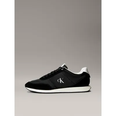 Baskets Calvin Klein Runner Suede Mix Signature Logo noires pour homme, référence YM0YM01361-0GM