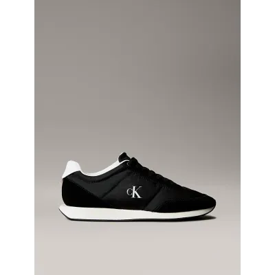 Baskets Calvin Klein Runner Suede Mix Signature Logo noires pour homme, référence YM0YM01361-0GM