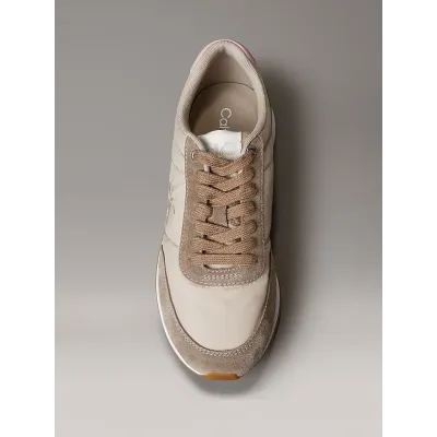 Baskets Calvin Klein Retro Runner Lace-Up beiges pour femme, référence YW0YW01990-0IJ