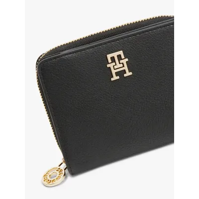 Portefeuille femme Tommy Hilfiger Monogram Plaque Wallet Noir AW0AW17473-BDS en 100 % polyuréthane