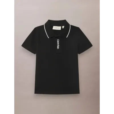 Polo enfant Calvin Klein Pique Polo Shirt Noir IB0IB02542-BEH en coton stretch piqué avec col contrasté, coupe Regular Fit