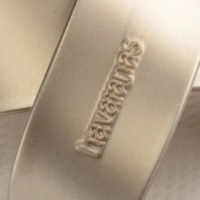 Sandales Havaianas Aqua Metallic beige 4148866-0121 avec brides croisées en X et finition métallisée