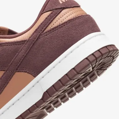 Nike Dunk Low Retro SE homme cuir et daim marron FQ8249-200