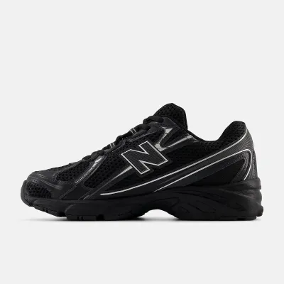 New Balance 740 U740BM2D noire avec mesh, superpositions en daim et semelle intermédiaire ABZORB