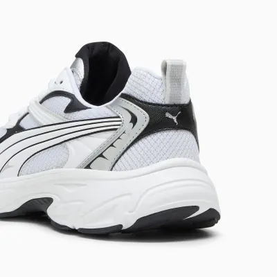 Puma Morphic Base 392982-02 blanche avec mesh bicolore, détails brillants et semelle en caoutchouc