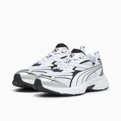 Puma Morphic Base 392982-02 blanche avec mesh bicolore, détails brillants et semelle en caoutchouc