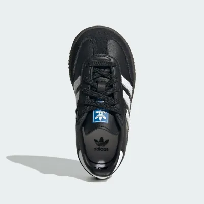 adidas Samba IE3680 noire en cuir avec semelle Gum, 3 bandes iconiques et design football rétro