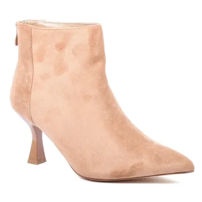 Bottine femme camel à bout pointu avec talon et fermeture ZIP arrière